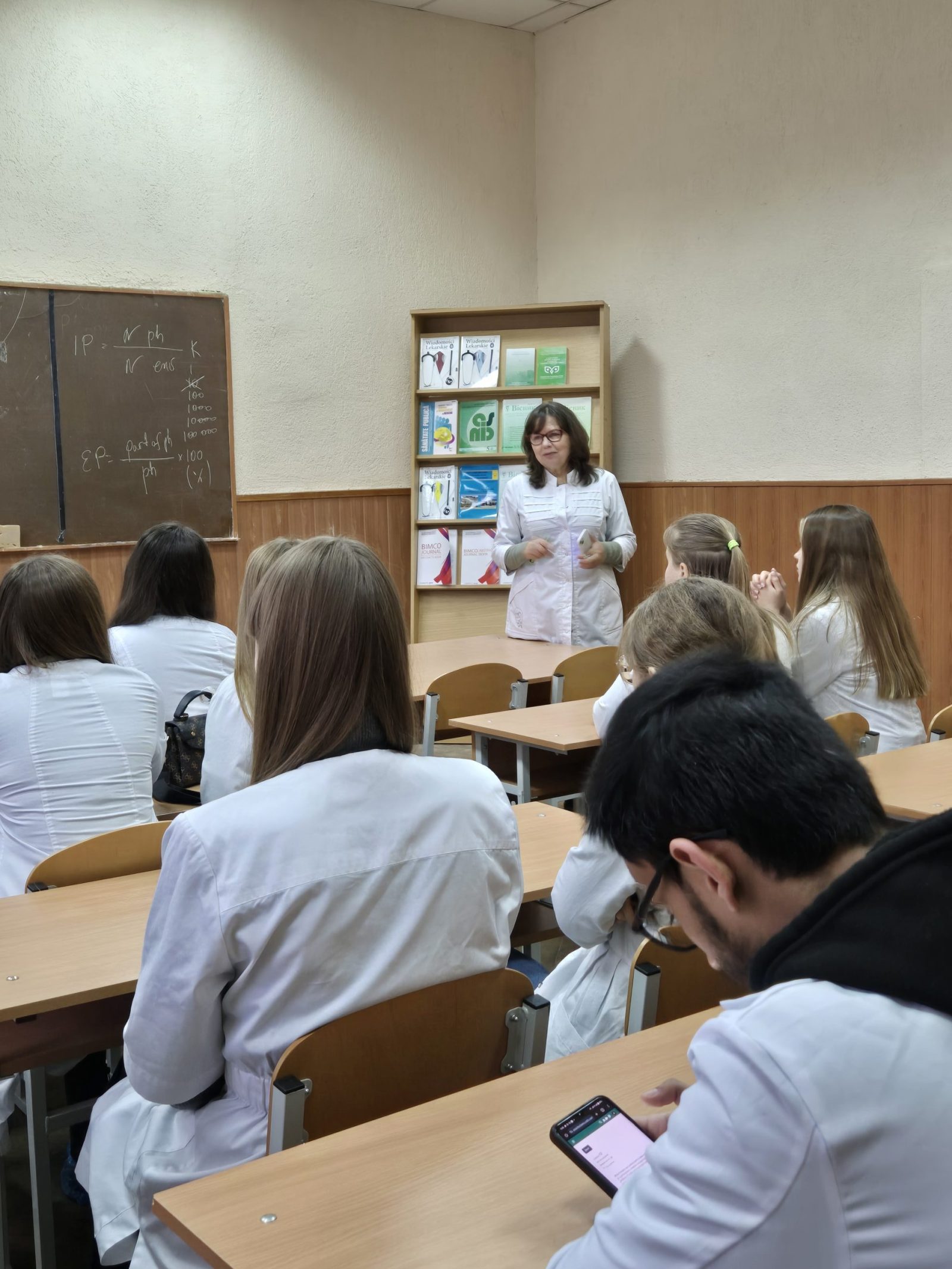 “Науковий сніданок” у рамках відкритого засідання студентського наукового гуртка